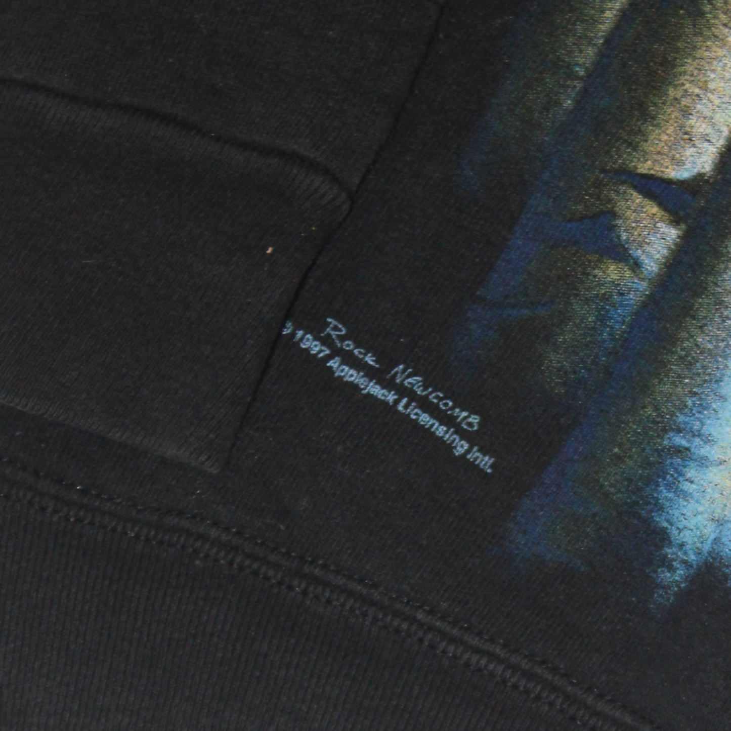 1997 WILD GEAR WOLF SWEATSHIRT
