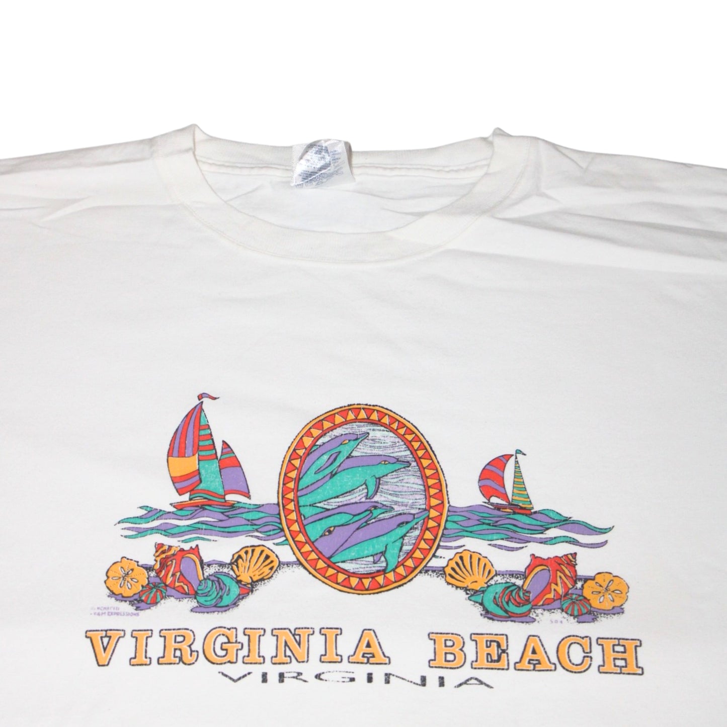2000S VIRGINIA BEACH DOLPHIN SAIL TEE