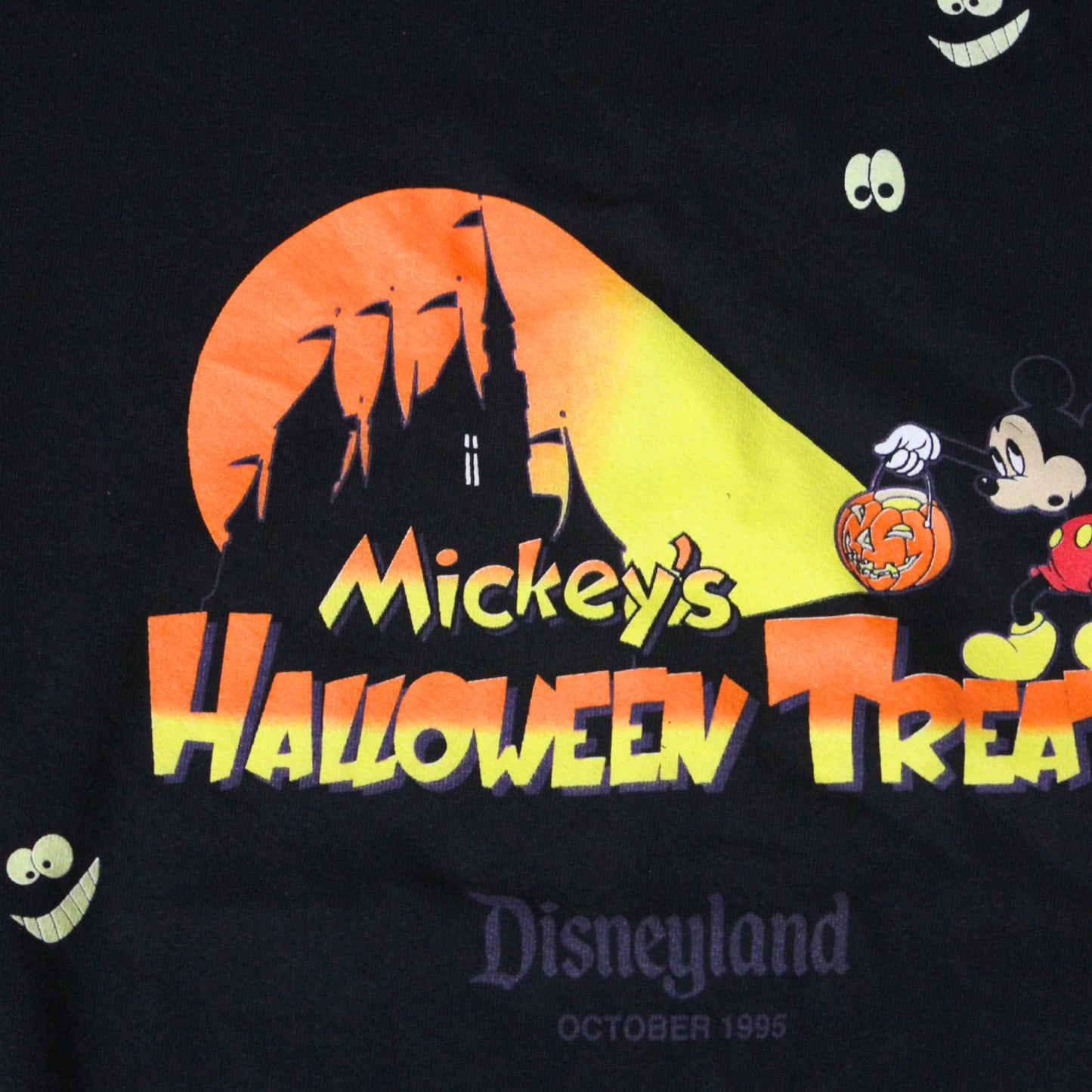 1996 DISNEY TRICK OR TREAT SWEATSHIRT