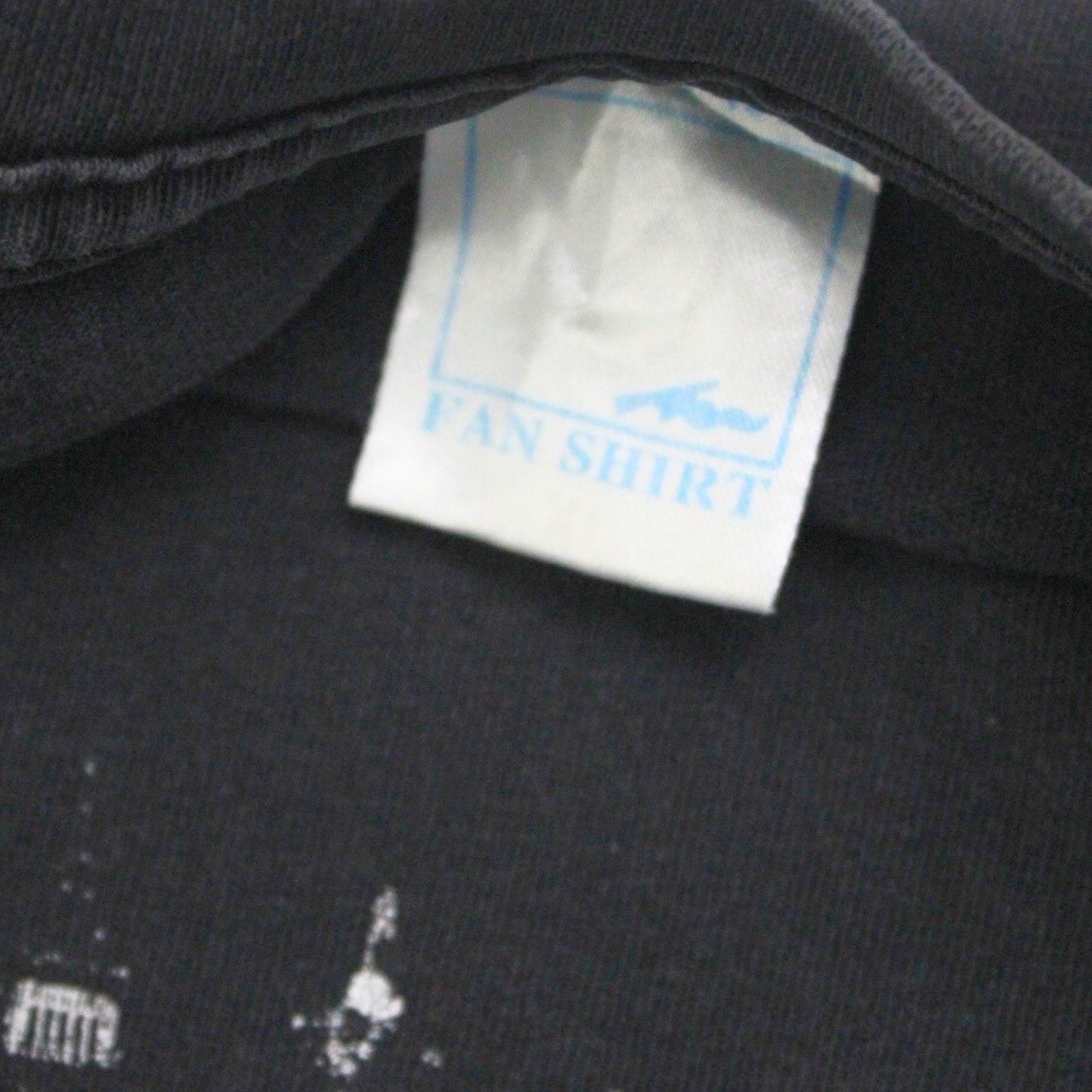 LONDON CITYSCAPE SOUVENIR TEE