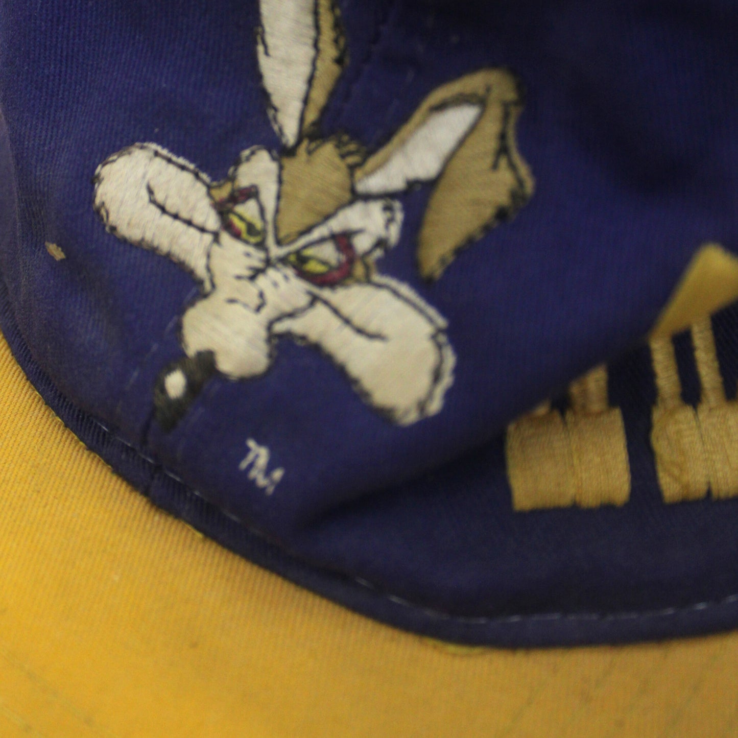 1993 LOONEY TUNES WILE E. COYOTE CAP