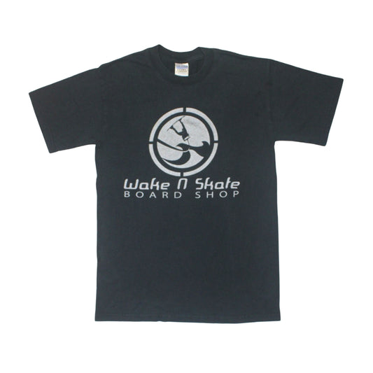 2000S WAKE N SKATE BOARD SHOP TEE