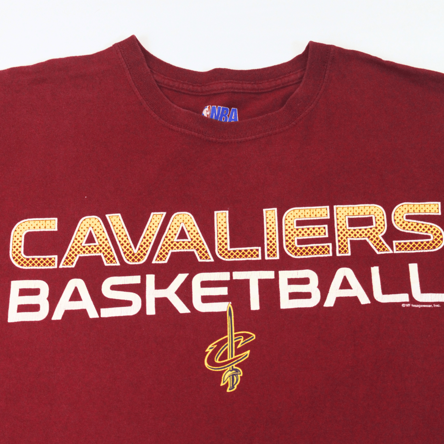 2010S CAVALIERS BASKETBALL TEE