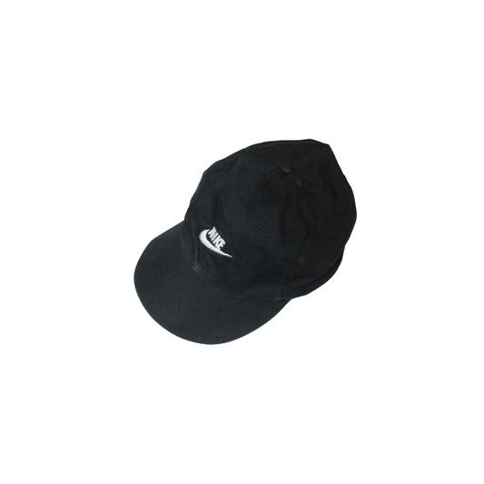 NIKE "FUTURA SWOOSH" HERITAGE86 STRAPBACK CAP