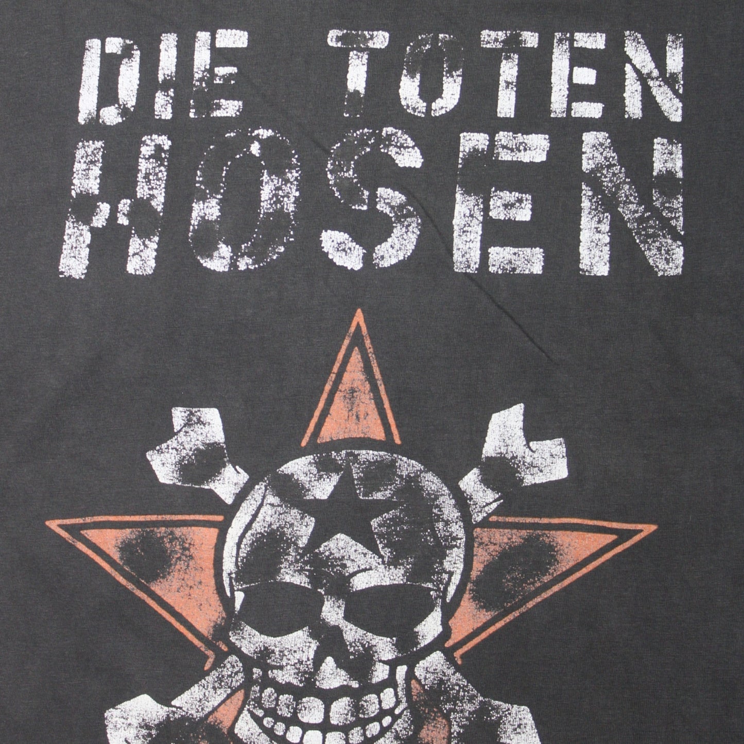 DIE TOTEN HOSEN SKULL STAR GRAPHIC TEE
