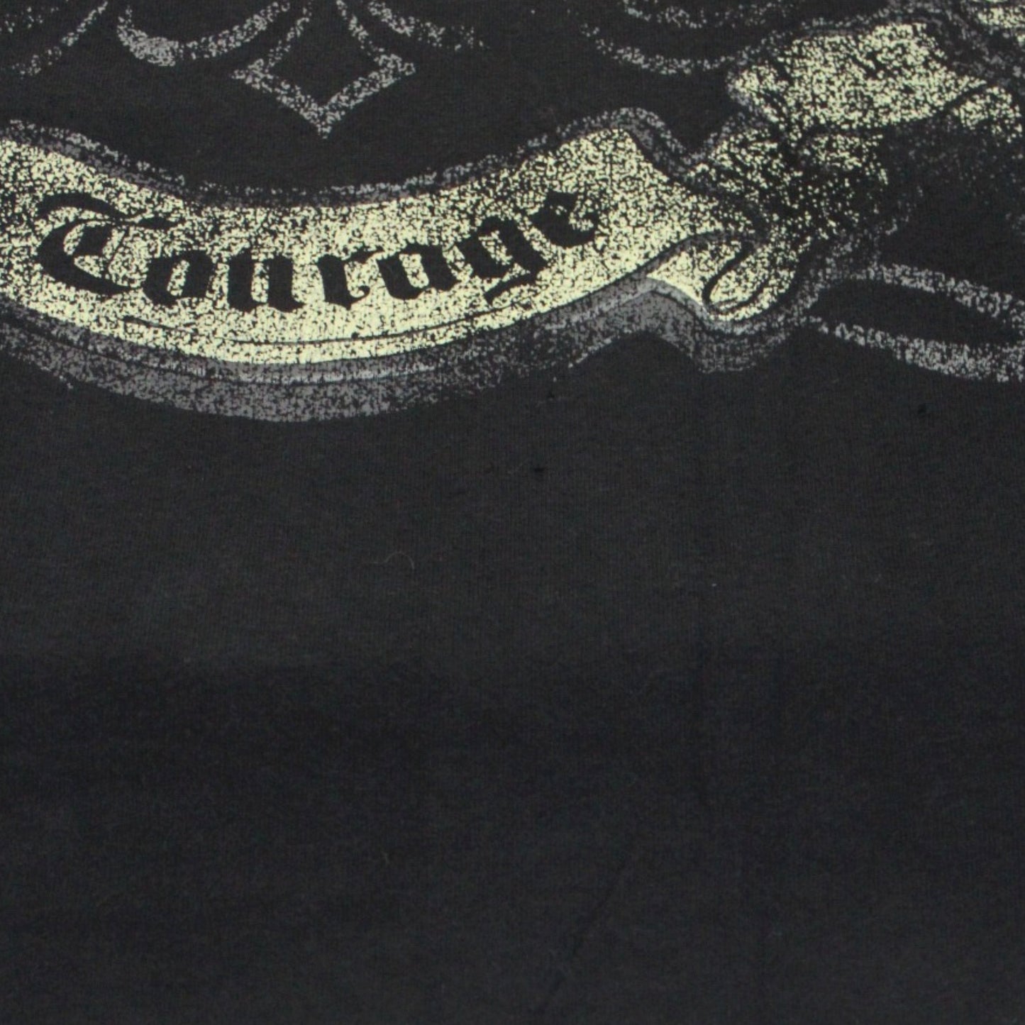 VENGEANCE COURAGE CREST TEE