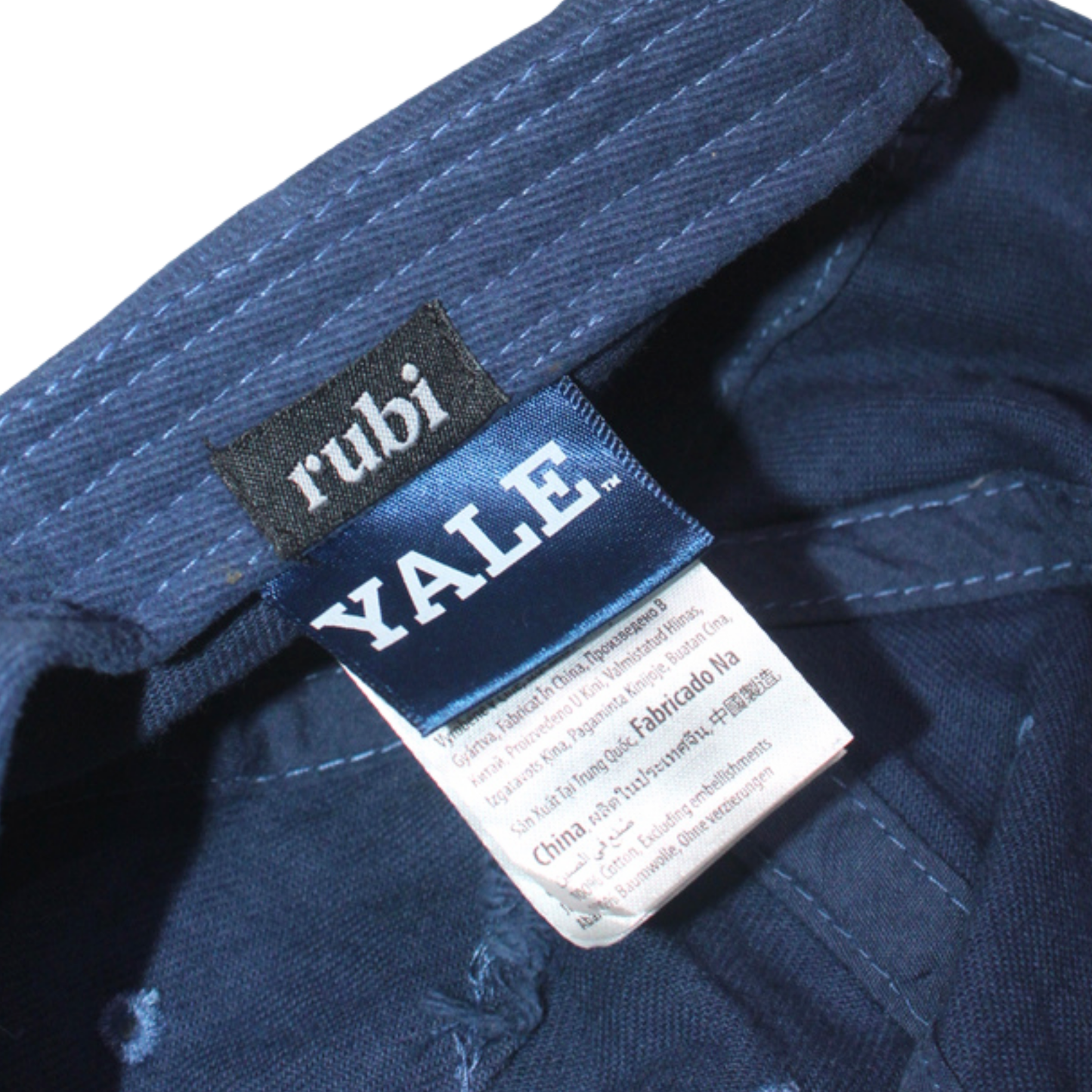 YALE UNIVERSITY "CREST" STRAPBACK CAP