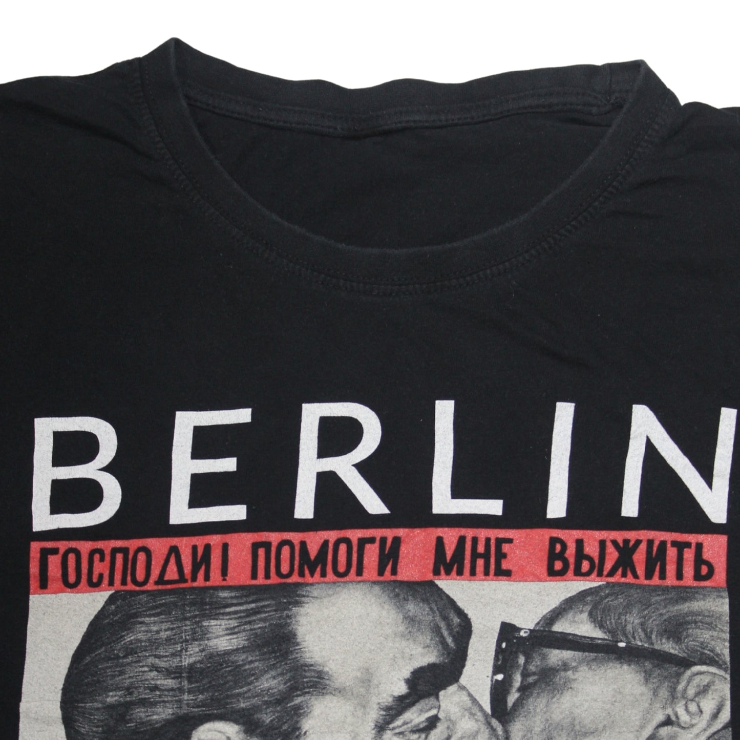 BERLIN “THE WALL” HISTORICAL GRAPHIC TEE