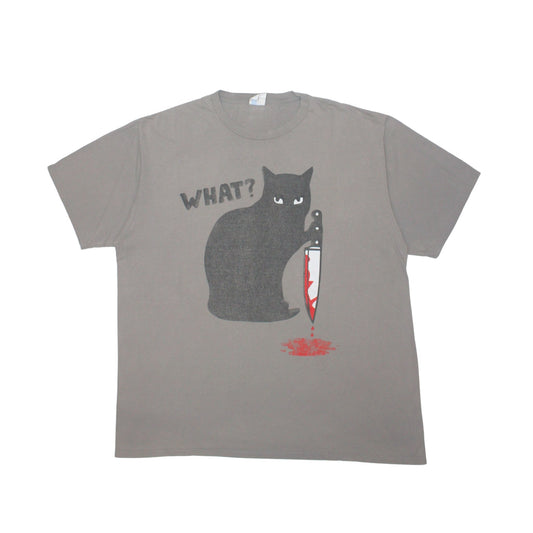 2010S "WHAT?" MURDER CAT NOVELTY TEE
