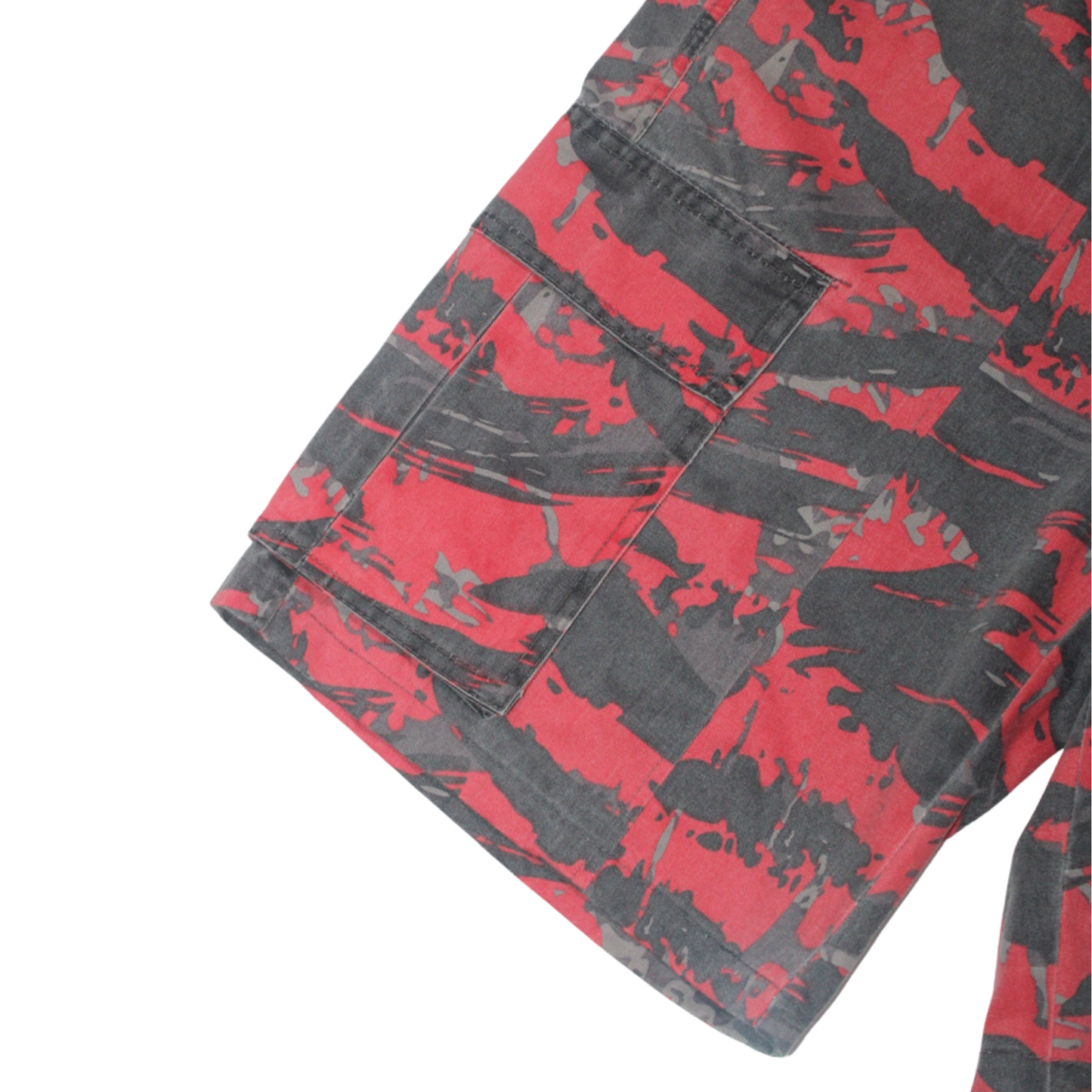 2000S OLD NAVY RED TIGER CAMO CARGO SHORTS