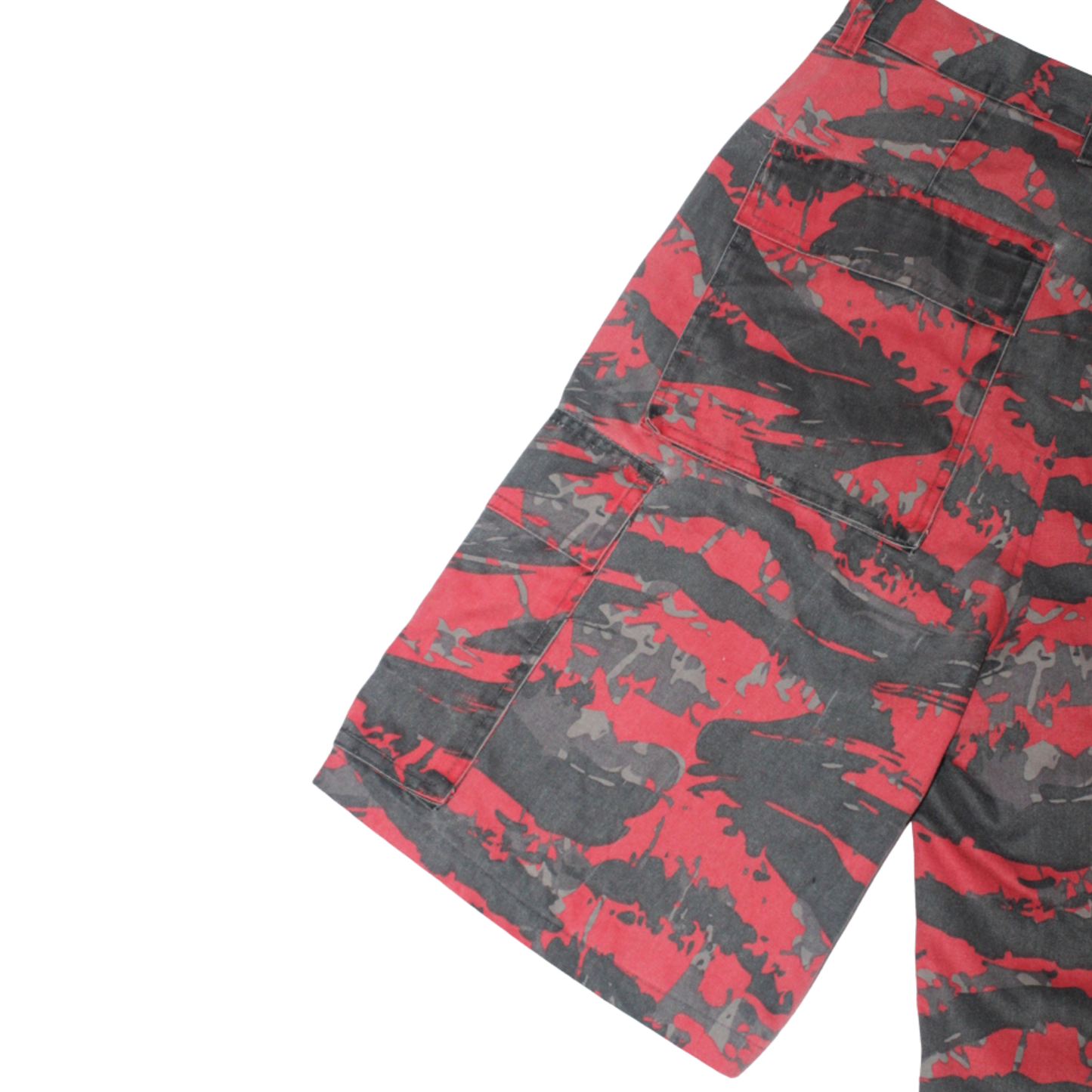 2000S OLD NAVY RED TIGER CAMO CARGO SHORTS